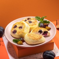 Сирники зі сливами