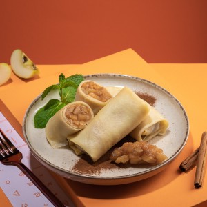 Млинці з яблуками