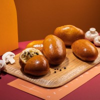 Пиріжки з картоплею і грибами