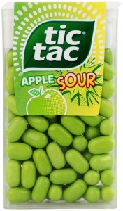 Драже Tic Tac Apple Sour 54 г
