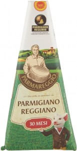 Сыр Parmareggio Parmigiano Reggiano выдержка 30 месяцев 250 г