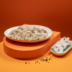 Курица с грибами в сливочном соусе