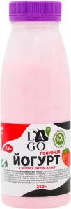 Йогурт Lago с наполнителем клубника 3,2% 250 г