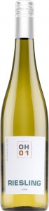 Вино Erben Oscar Haussmann Riesling белое полусладкое 9,5% 0,75 л