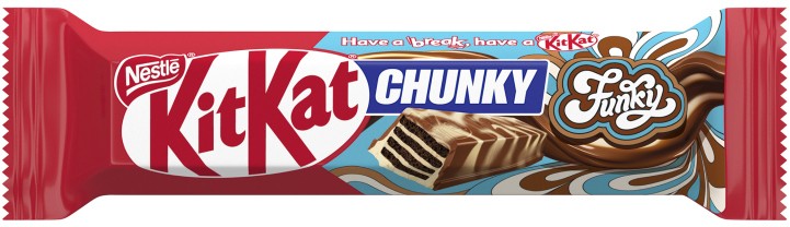 Вафлі Kit Kat Chunky Funky вкриті молочним шоколадом та білою глазур'ю з какао 40г