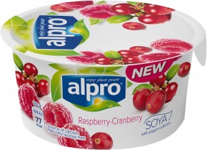 Продукт соєвий ферментований з малиною та журавлиною Alpro 150г